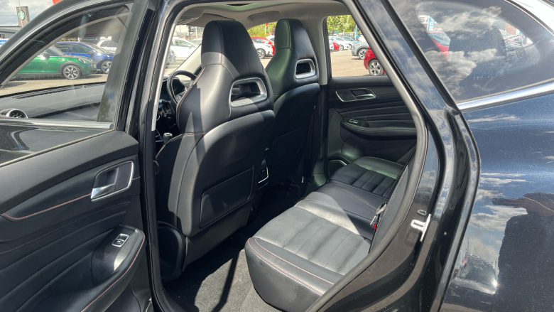 MG Hs 1.5 T-GDI Exclusive 5dr Petrol Hatchback